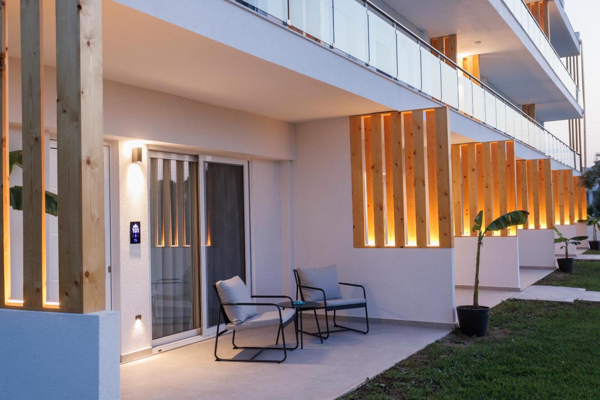 Aparthotel Asterias Premium Holiday 3*